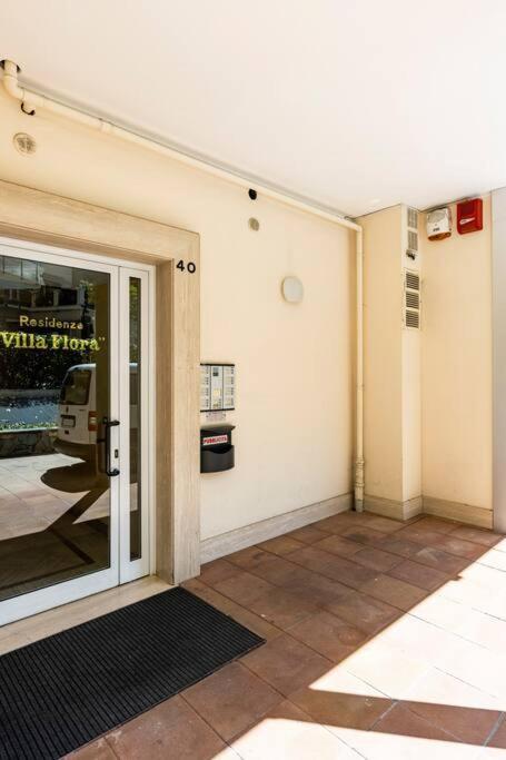 Апартаменты Centrale Vicino Spiagge E Ciclabile + Box-Auto ! Арма-ди-Таджа Экстерьер фото